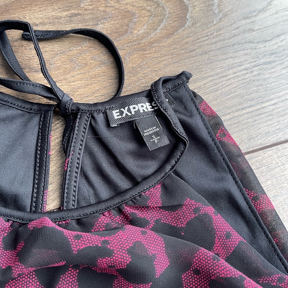 Express Printed Top - Picture 5 of 6